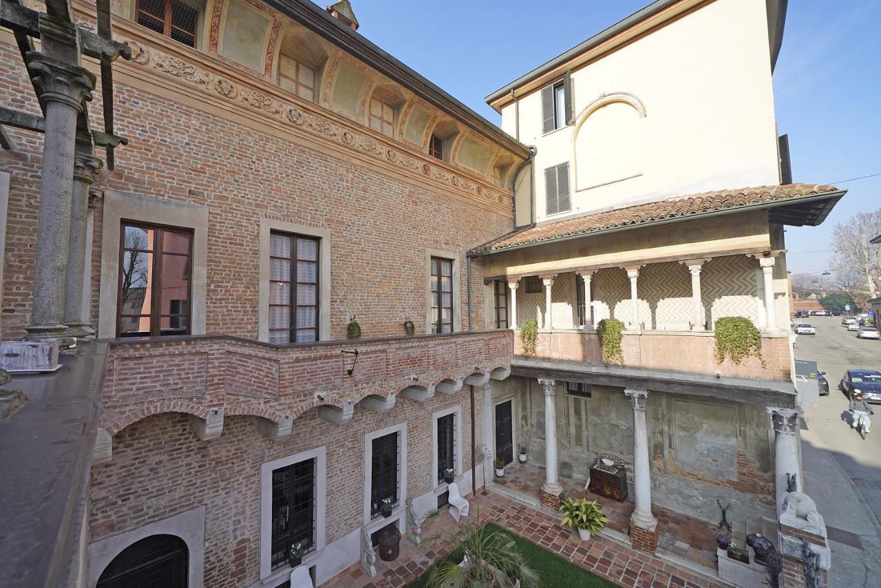 Foresteria Palazzo Guazzoni Zaccaria Cremona Exterior foto