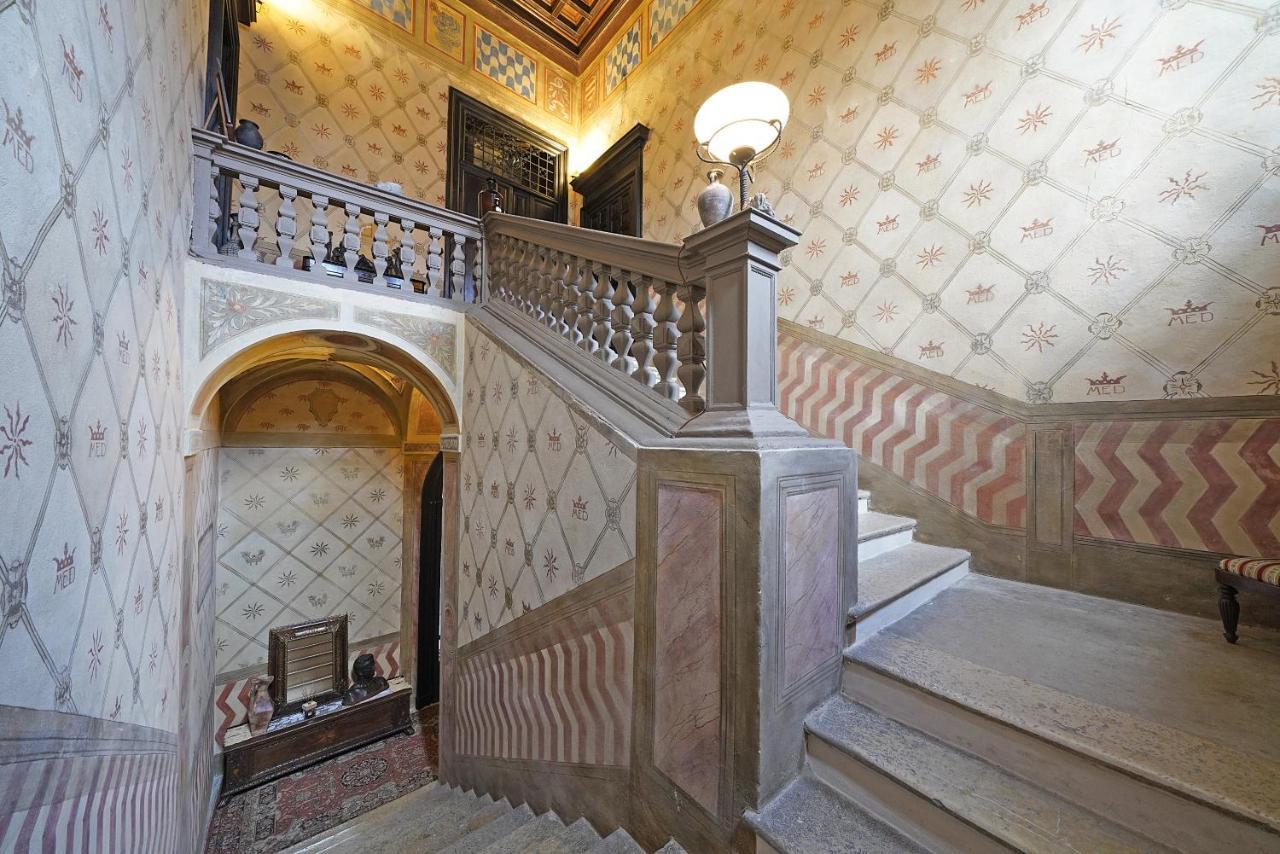 Foresteria Palazzo Guazzoni Zaccaria Cremona Exterior foto